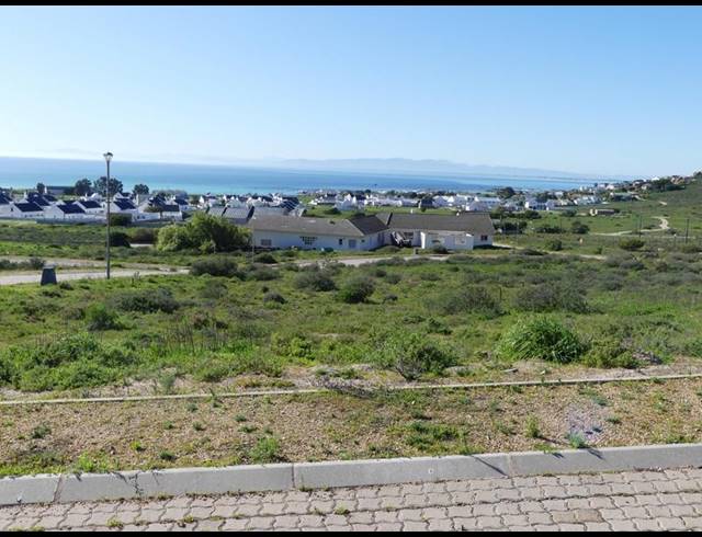 LAND FOR SALE IN HARBOUR LIGHTS